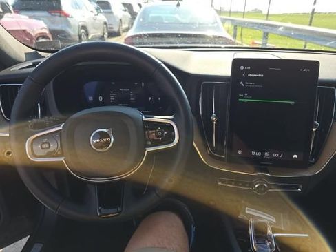 Used 2026 Volvo XC60 B5 Plus AWD/4WD image 7