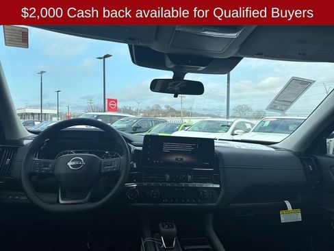 New 2026 Nissan Pathfinder SV image 13