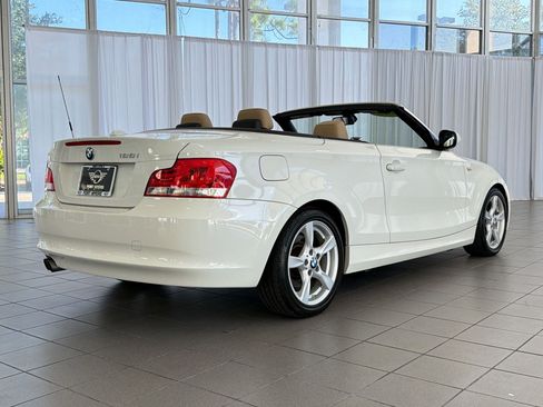 Used 2013 BMW 128i Convertible RWD image 9