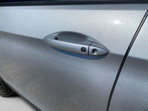 Used 2024 Honda Ridgeline TrailSport image 16