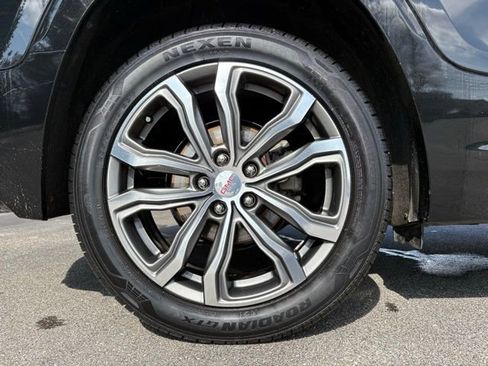 Used 2019 GMC Terrain Denali w/ Driver Alert Package II image 15