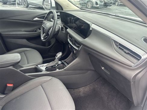 Certified 2024 Buick Encore GX Preferred w/ Comfort Package FWD image 27