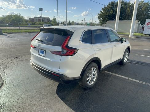New 2026 Honda CR-V EX image 5