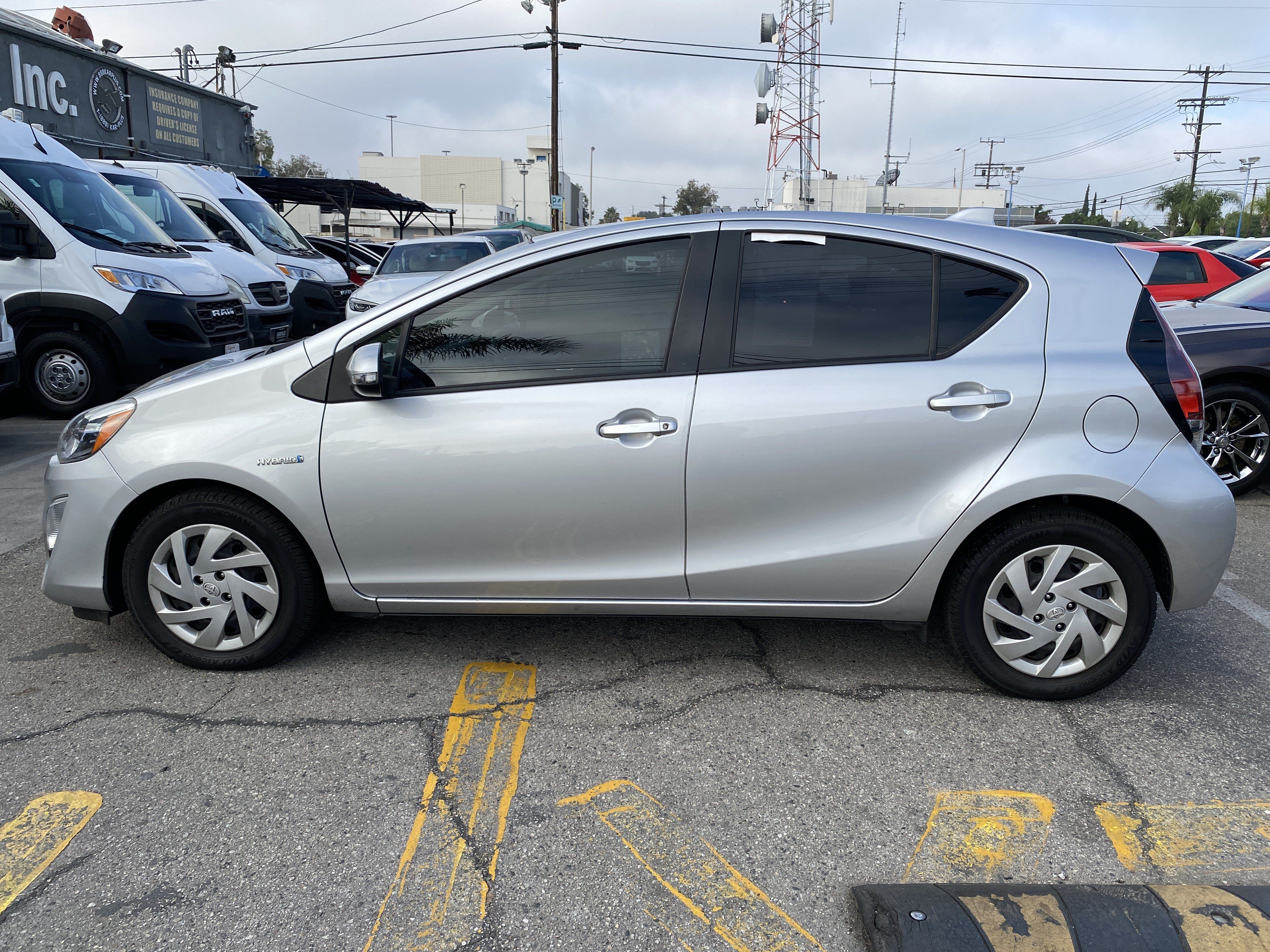 Used 2015 Toyota Prius C Two FWD image 9