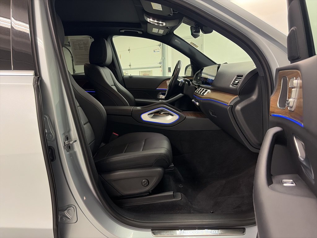 Used 2025 Mercedes-Benz GLE 450 4MATIC image 18