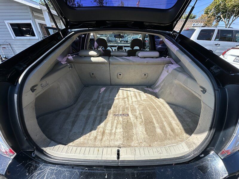 Used 2007 Toyota Prius Touring w/ Pkg 6 Touring Edition FWD image 11