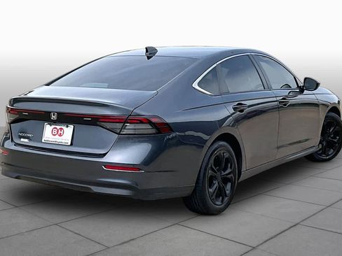 Used 2023 Honda Accord LX image 12
