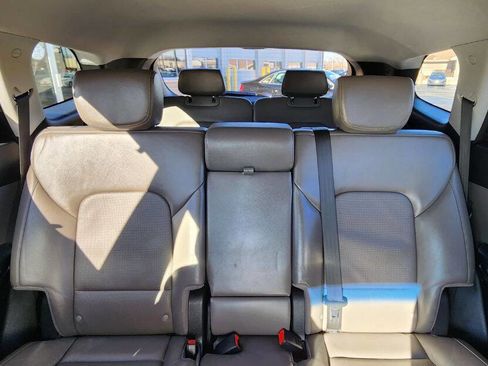 Used 2017 Hyundai Santa Fe SE w/ SE Premium Package 02 image 27