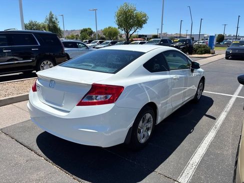 Used 2013 Honda Civic LX image 4