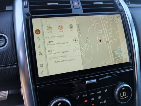 Used 2022 Land Rover Discovery S R-Dynamic AWD/4WD image 24