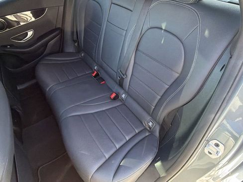 Used 2022 Mercedes-Benz GLC 300 4MATIC image 12