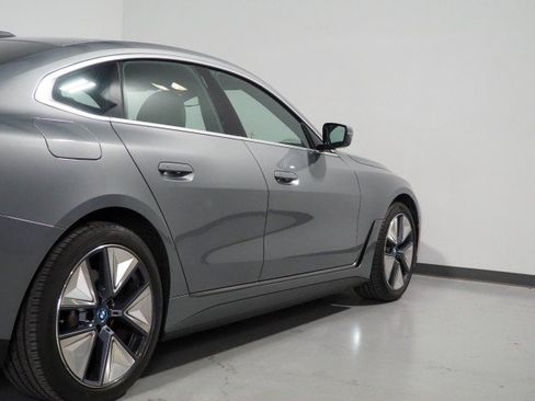 Used 2023 BMW i4 eDrive40 RWD image 57