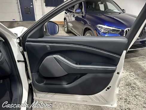 Used 2021 Ford Mustang Mach-E Select w/ Comfort/Technology Package RWD image 24