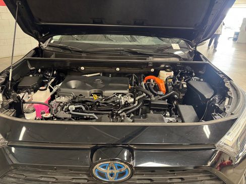 Certified 2023 Toyota RAV4 XLE image 21