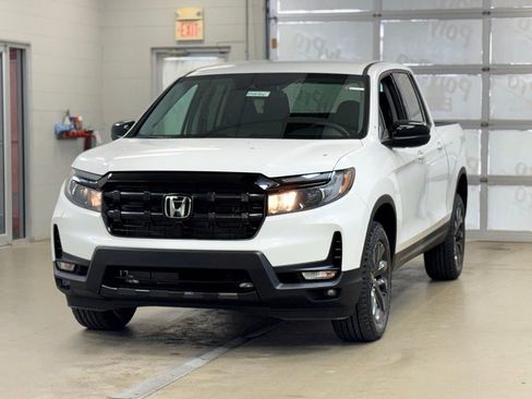 New 2026 Honda Ridgeline Sport image 3