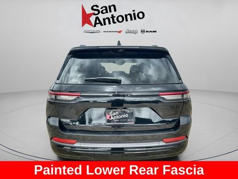 New 2026 Jeep Grand Cherokee Limited AWD/4WD image 12