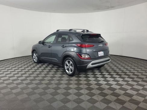 Used 2022 Hyundai Kona SEL image 6