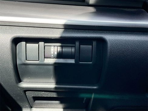 Used 2024 Subaru Impreza 2.0i Sport image 10