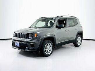 Used 2022 Jeep Renegade Latitude AWD/4WD video 1