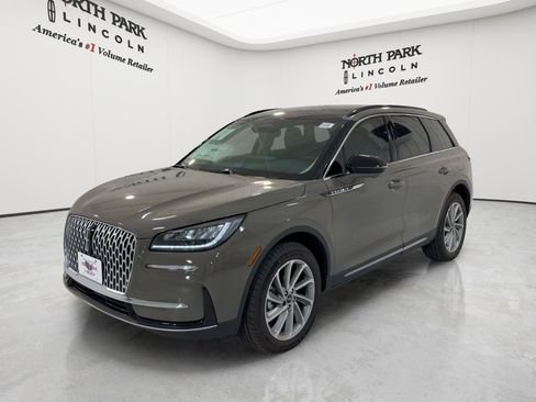 New 2026 Lincoln Corsair Premiere AWD/4WD image 5