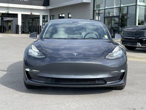 Used 2019 Tesla Model 3 Long Range image 2