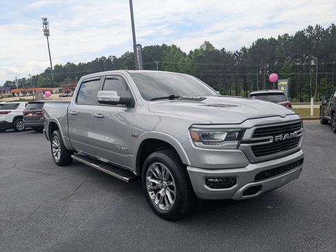Used 2022 RAM 1500 Laramie w/ Sport Appearance Package AWD/4WD image 3
