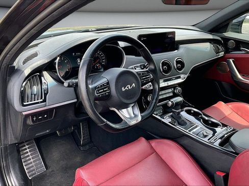 Used 2022 Kia Stinger GT-Line w/ Sun & Sound Package RWD image 17