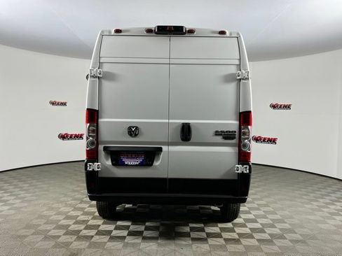 Used 2023 RAM ProMaster 2500 FWD image 8