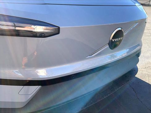 New 2026 Volvo EX30 Ultra image 34
