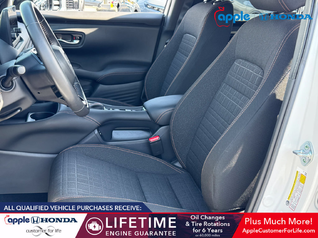Used 2025 Honda HR-V Sport image 7