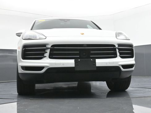Used 2022 Porsche Cayenne image 29