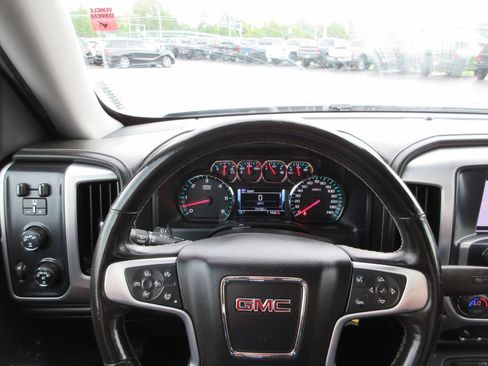Used 2018 GMC Sierra 1500 SLT AWD/4WD image 33