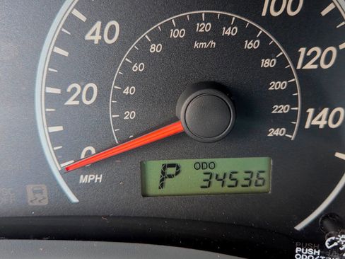 Used 2010 Toyota Corolla LE FWD image 17