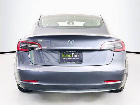 Used 2023 Tesla Model 3 Standard Range image 7