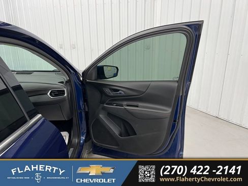 Used 2023 Chevrolet Equinox Premier image 14