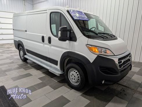 Used 2025 RAM ProMaster 2500 w/ U-Haul Equipment Group FWD image 5