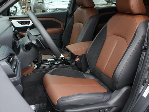 New 2026 Subaru Forester Touring AWD/4WD image 17