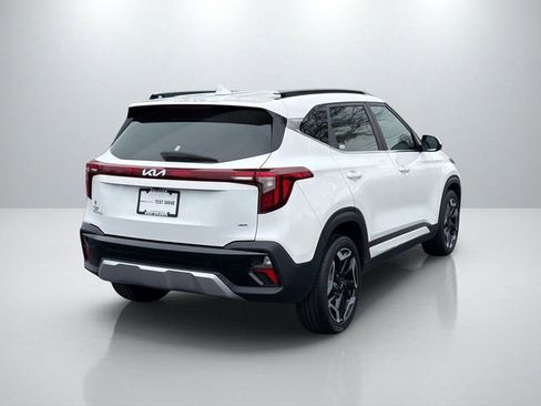 Certified 2024 Kia Seltos SX image 7