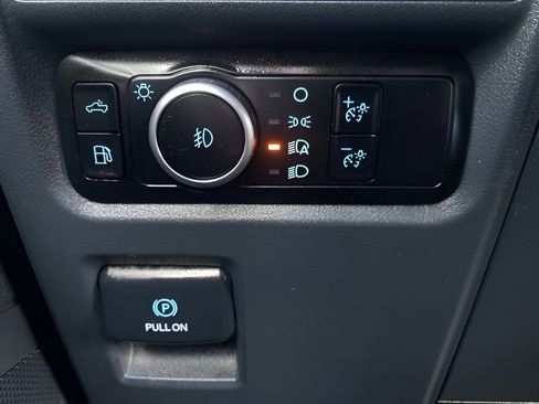 Used 2024 Ford F150 XLT w/ Mobile Office Package image 45