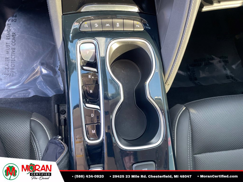 Used 2021 Buick Envision Essence w/ Technology Package I AWD/4WD image 21