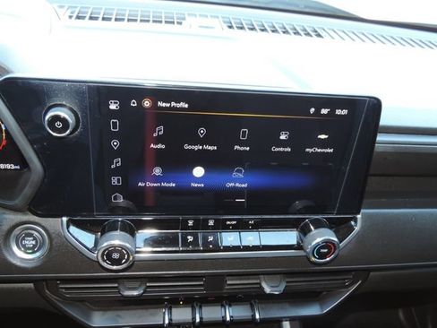 Used 2024 Chevrolet Colorado Trail Boss w/ Advanced Trailering Package AWD/4WD image 23