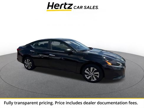 Used 2024 Nissan Altima 2.5 S FWD image 1