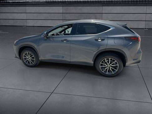 Certified 2025 Lexus NX 250 FWD w/ Towing Package (2000 Lbs) image 5
