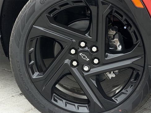 New 2026 Chevrolet Equinox EV RS image 9