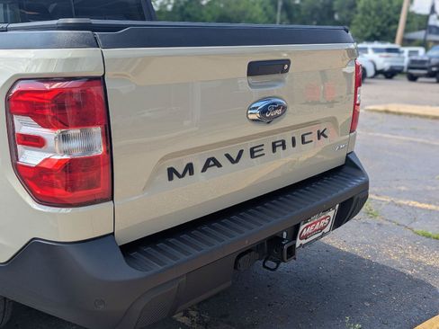 Used 2024 Ford Maverick Lariat w/ 4K Tow Package AWD/4WD image 13