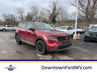 Used 2021 Kia Sorento S w/ Panoramic Sunroof Package