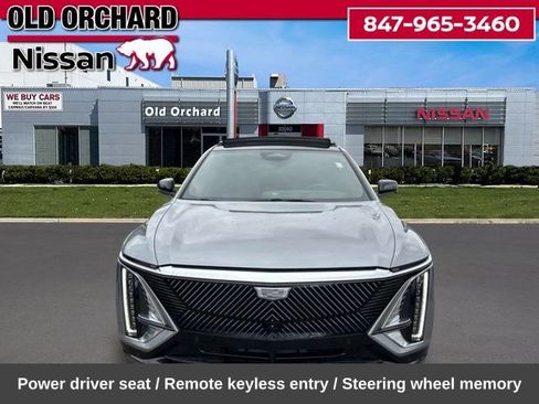 Used 2024 Cadillac Lyriq Luxury AWD/4WD image 2