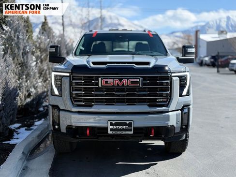 Used 2024 GMC Sierra 2500 AT4 w/ AT4 Premium Plus Package image 2