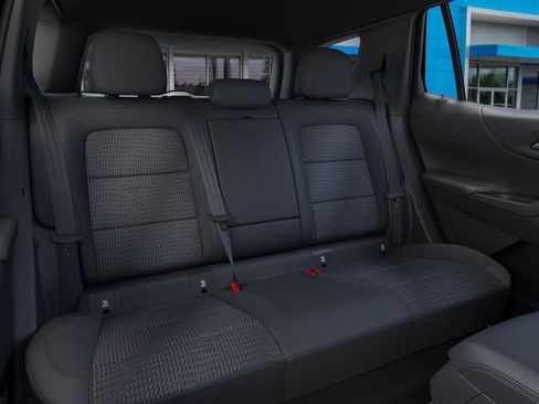 New 2026 Chevrolet Equinox LT AWD/4WD image 17