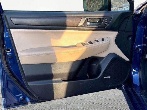 Used 2016 Subaru Legacy 2.5i Limited image 20